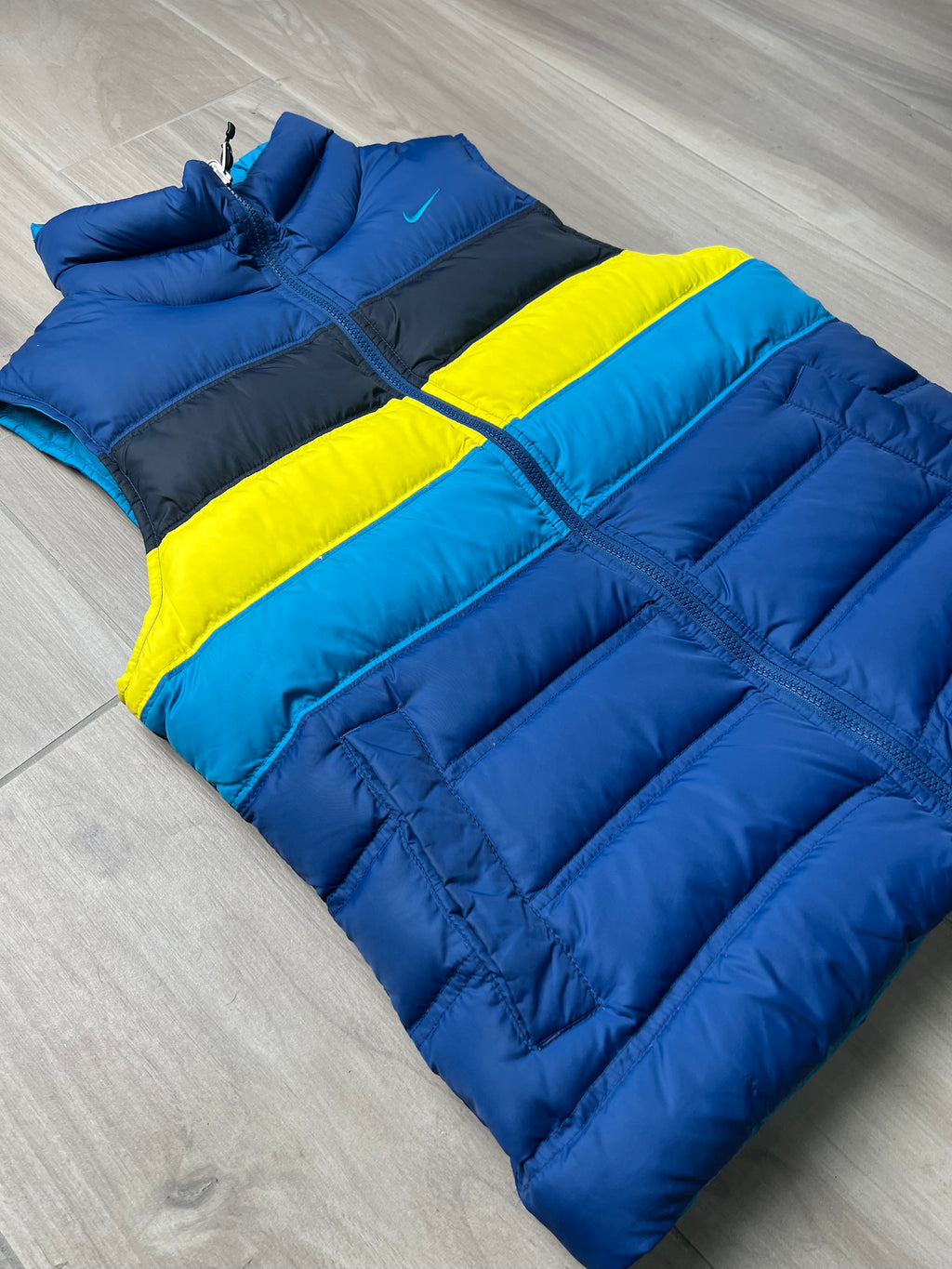 Nike Vintage Reversible Puffer Vest L