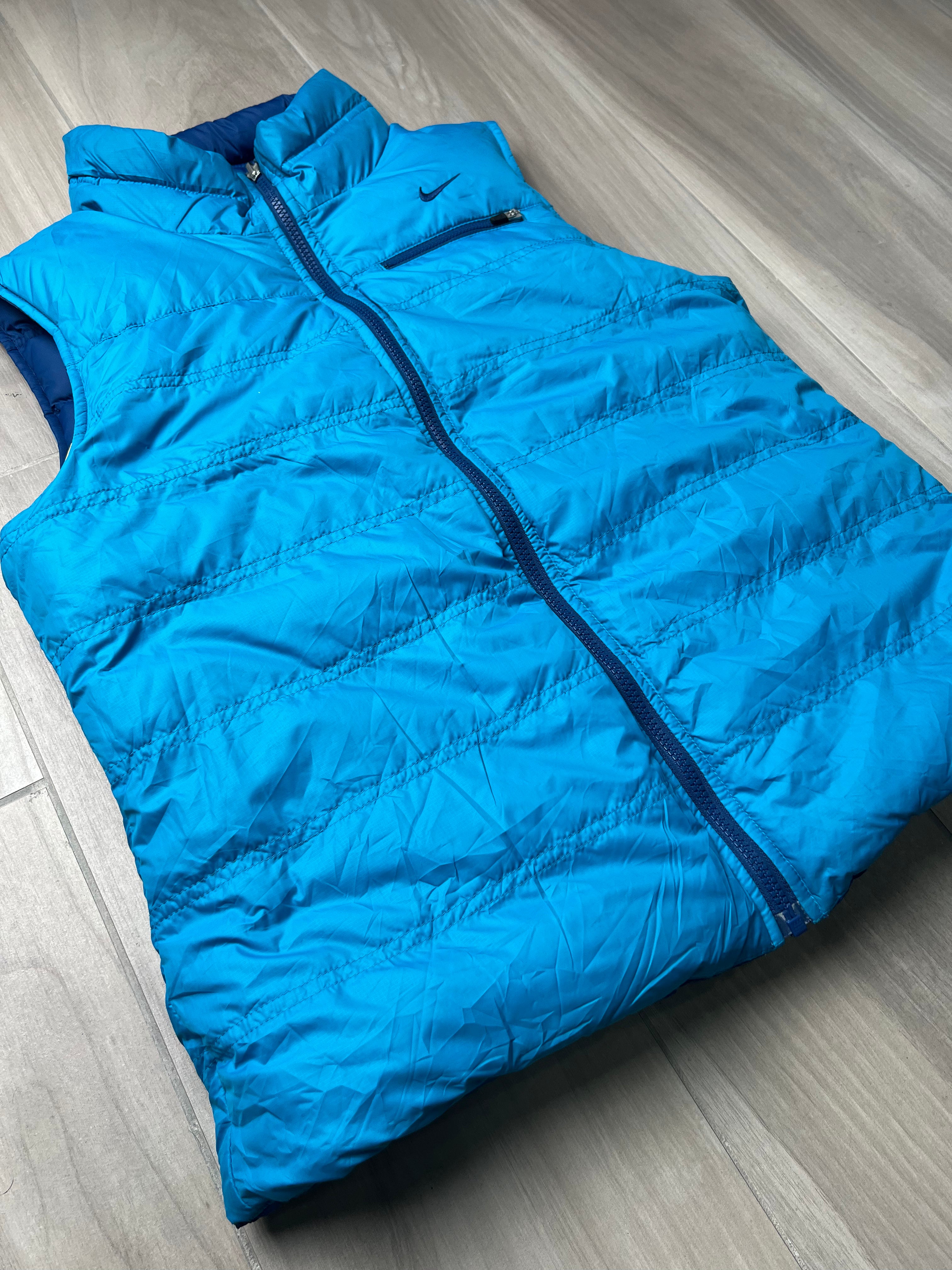 Nike Vintage Reversible Puffer Vest L